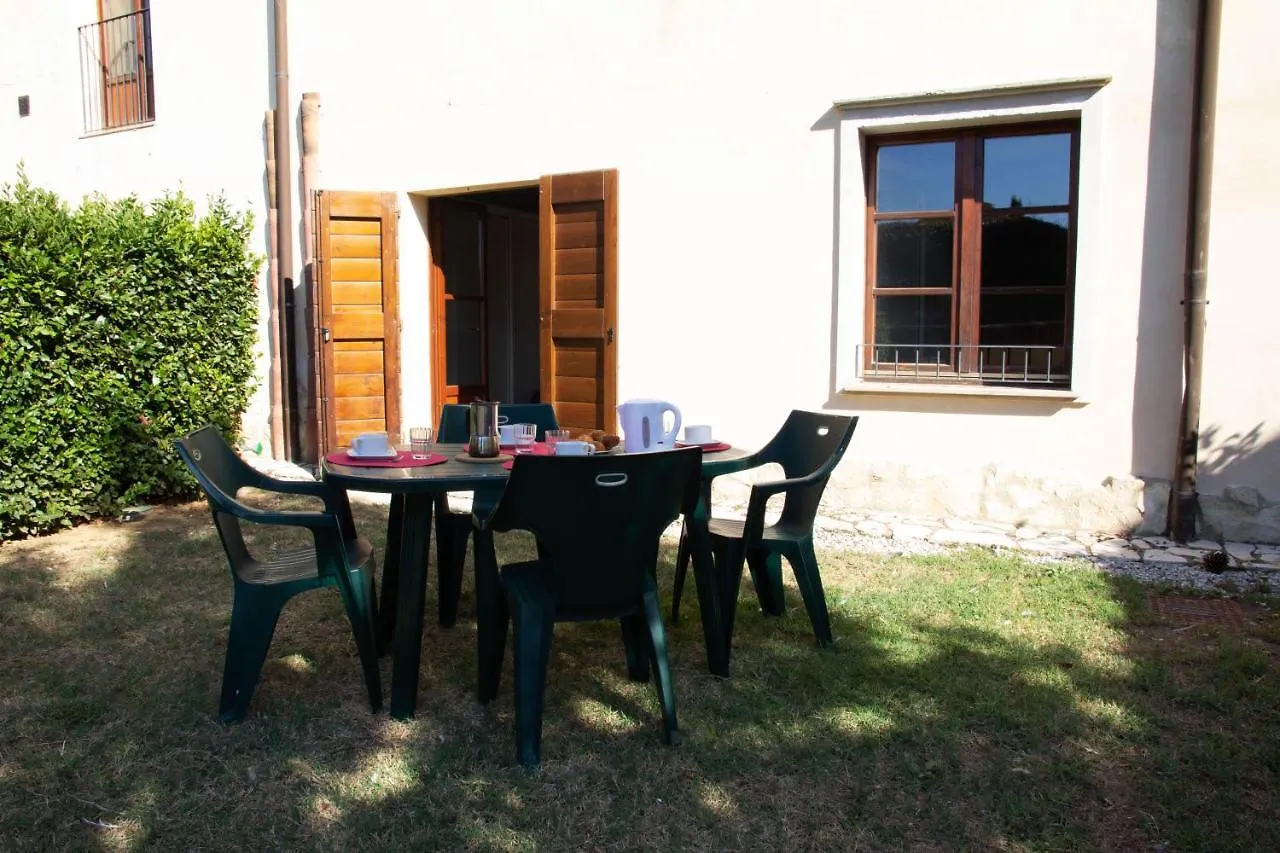 Tuscany Country Apartments Gambassi Terme 0*,